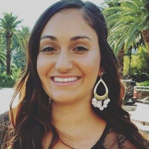 Meet your Posher, Bianca